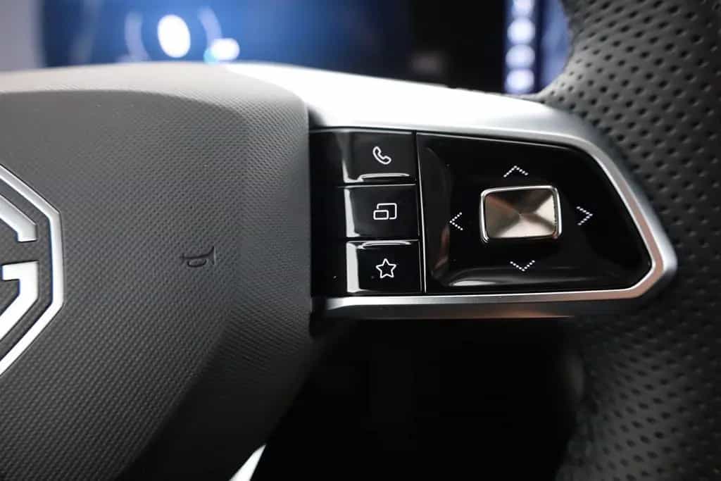 MG HS 1.5 T-GDI Luxury LED Navi 360° 07/2025-photo-16