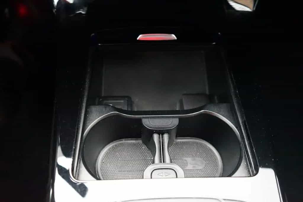 Mercedes-Benz CLA 250 AMG Line Aut. LED AHK 360° Totwinkel DAB 01/2020-photo-15