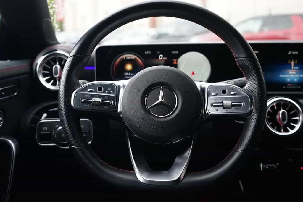 Mercedes-Benz CLA 250 AMG Line Aut. LED AHK 360° Totwinkel DAB 01/2020-photo-17