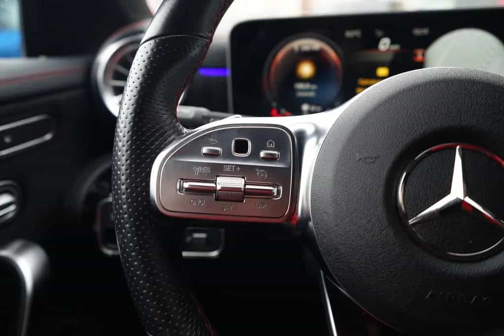 Mercedes-Benz CLA 250 AMG Line Aut. LED AHK 360° Totwinkel DAB 01/2020-photo-18