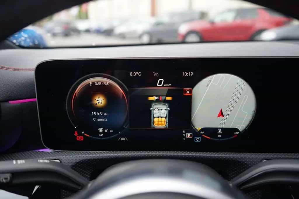 Mercedes-Benz CLA 250 AMG Line Aut. LED AHK 360° Totwinkel DAB 01/2020-photo-20