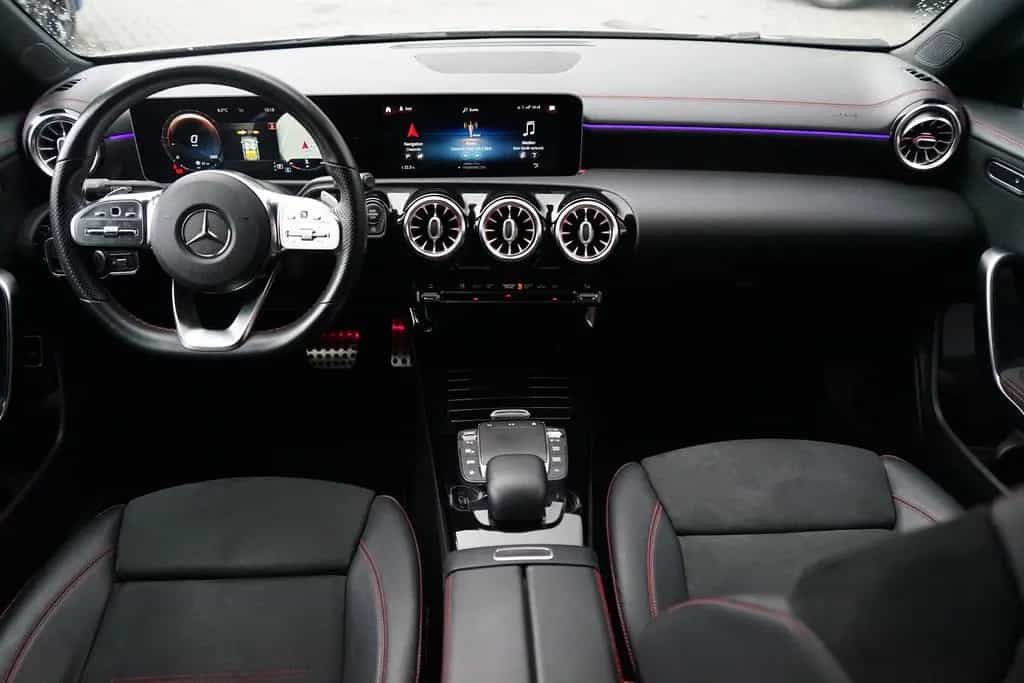 Mercedes-Benz CLA 250 AMG Line Aut. LED AHK 360° Totwinkel DAB 01/2020-photo-9