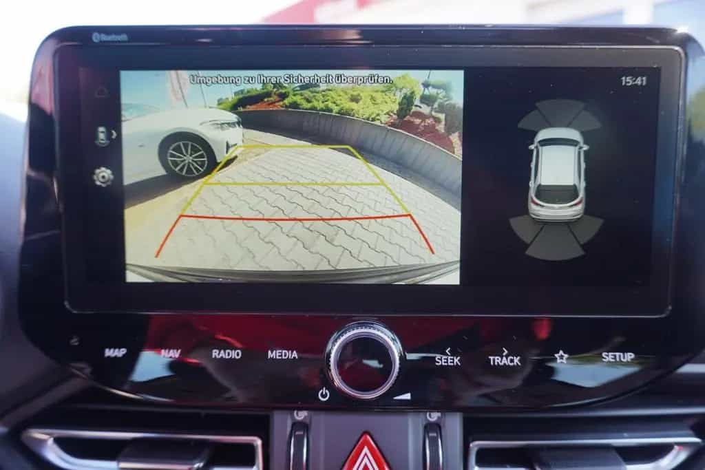 Hyundai i30 Kombi 1.5 Mild-Hybrid LED Navi Panorama DAB 10/2021-photo-19