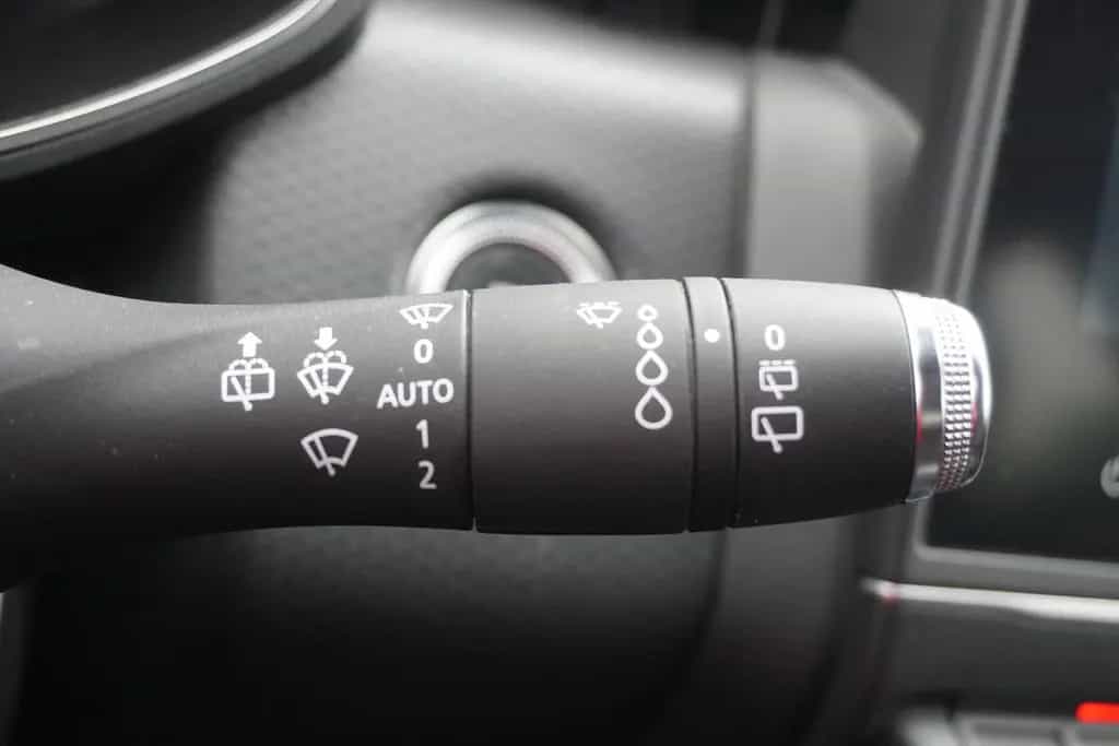 Renault Clio 1.0 TCE Experience LED Navi PDC Tempomat 03/2020-photo-18