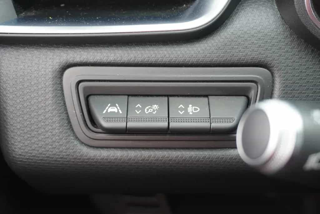 Renault Clio 1.0 TCE Experience LED Navi PDC Tempomat 03/2020-photo-28