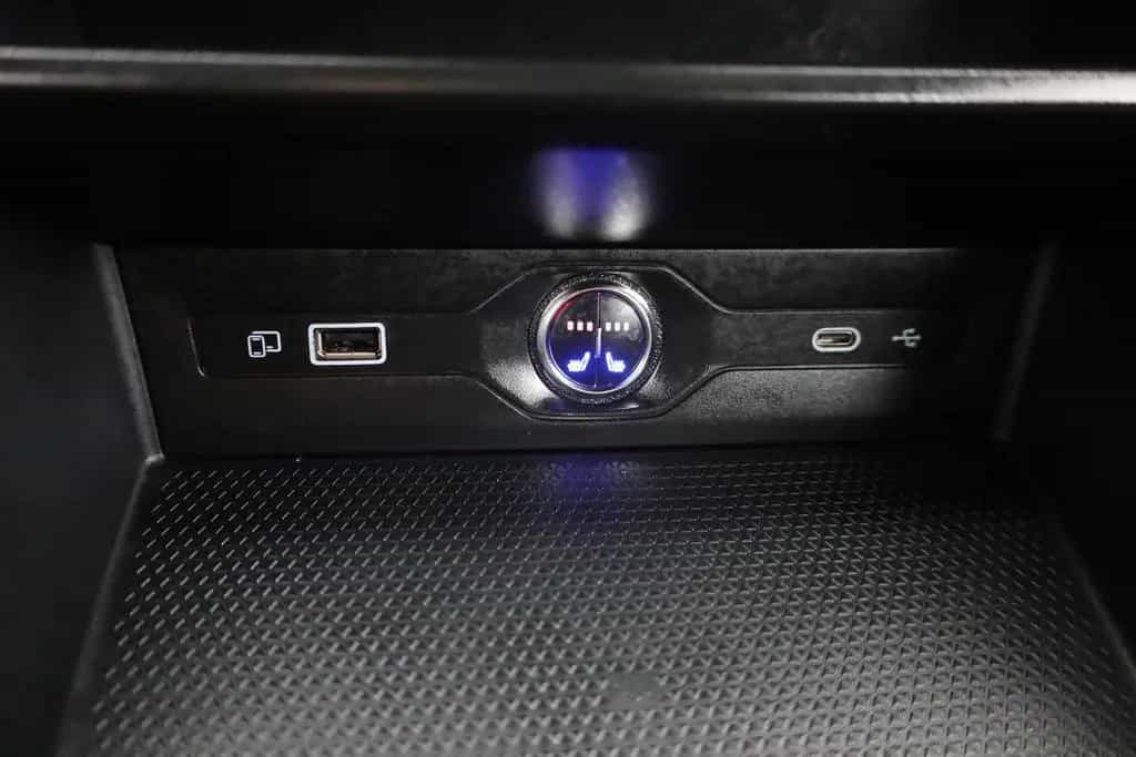 MG MG3 1.5 Comfort LED Navi Kamera 03/2025-photo-11