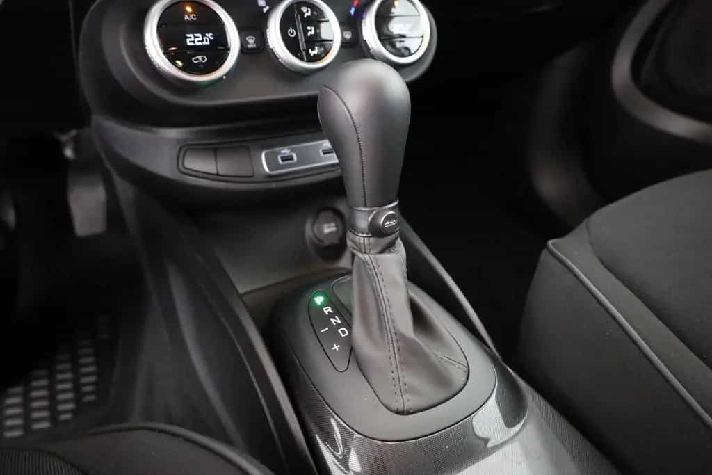 Fiat 500X 1.4T Aut. LED Kamera Tempomat App-Connect 03/2026-photo-13