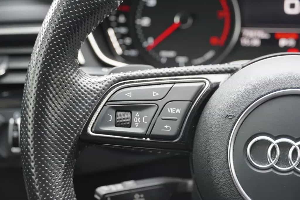 Audi A5 Sportback 2.0 TFSI S-Line LED Tempomat PDC 05/2017-photo-16