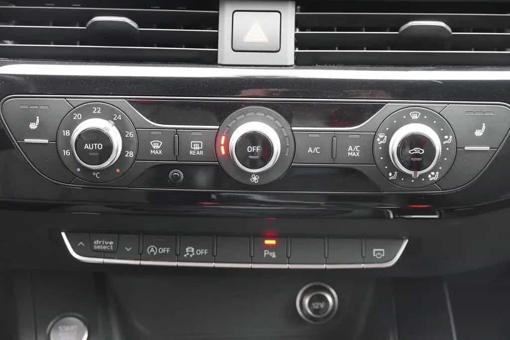 Audi A5 Sportback 2.0 TFSI S-Line LED Tempomat PDC 05/2017-photo-20