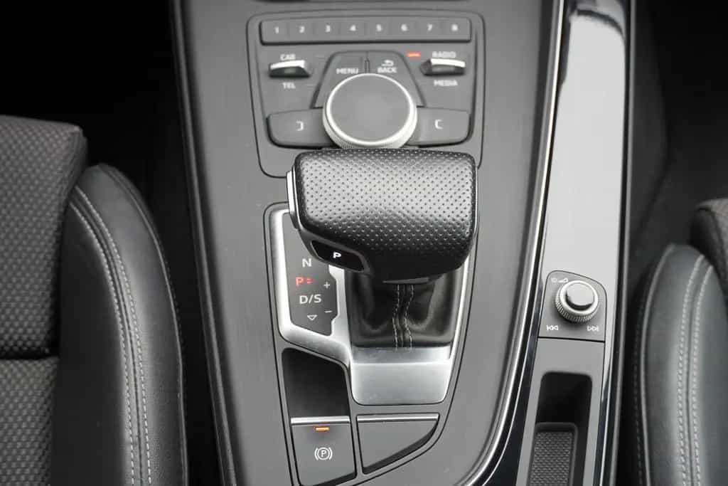 Audi A5 Sportback 2.0 TFSI S-Line LED Tempomat PDC 05/2017-photo-21
