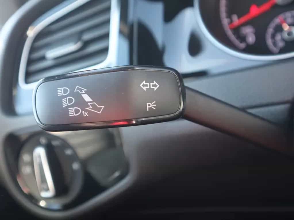 Volkswagen Golf VII Variant 1.4 TSI DSG R-Line Bi-Xenon PDC 09/2016-photo-25