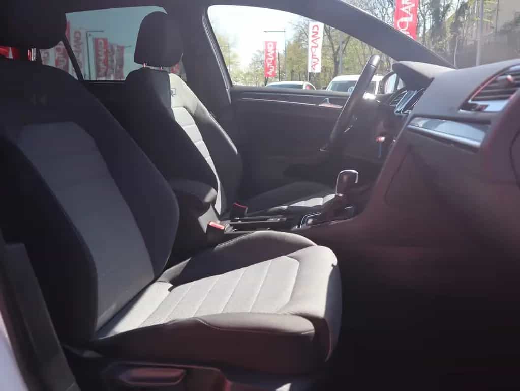 Volkswagen Golf VII Variant 1.4 TSI DSG R-Line Bi-Xenon PDC 09/2016-photo-31