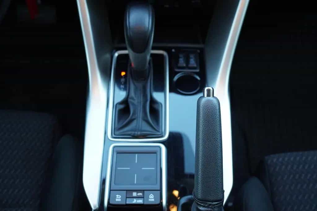 Mitsubishi Eclipse Cross 1.5 T-MIVEC Aut. Kamera AHK DAB 09/2019-photo-15