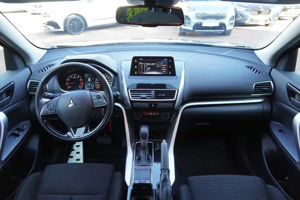 Mitsubishi Eclipse Cross 1.5 T-MIVEC Aut. Kamera AHK DAB 09/2019-photo-9