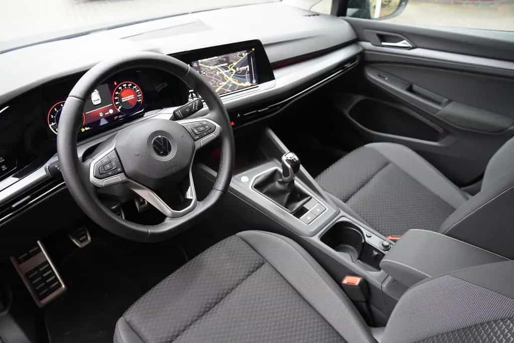 Volkswagen Golf VIII 1.0 Active LED Navi PDC Spurhalte DAB 06/2021-photo-10