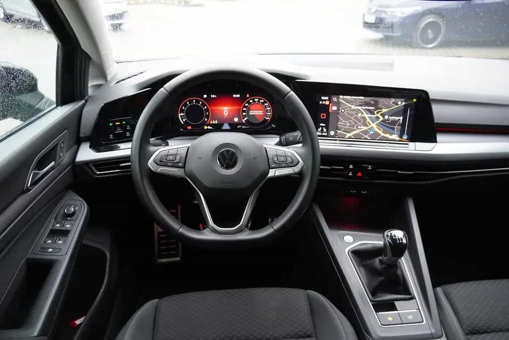 Volkswagen Golf VIII 1.0 Active LED Navi PDC Spurhalte DAB 06/2021-photo-12