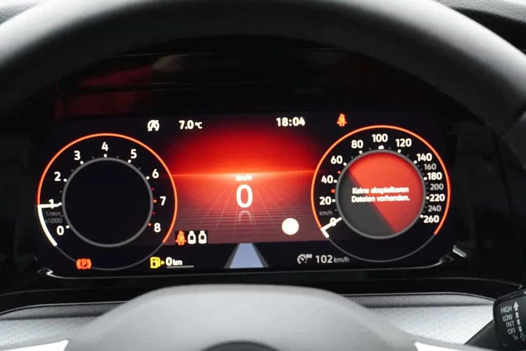 Volkswagen Golf VIII 1.0 Active LED Navi PDC Spurhalte DAB 06/2021-photo-21