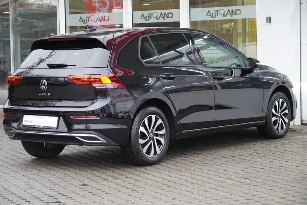Volkswagen Golf VIII 1.0 Active LED Navi PDC Spurhalte DAB 06/2021-photo-5