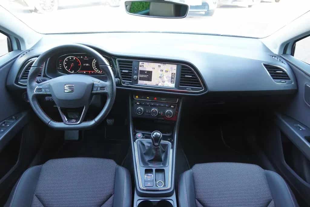 Seat Leon 1.5 TSI FR LED ACC Spurhalte Navi Kamera 06/2020-photo-10