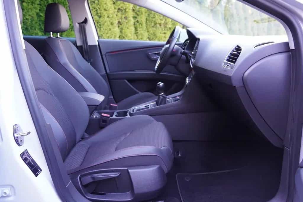 Seat Leon 1.5 TSI FR LED ACC Spurhalte Navi Kamera 06/2020-photo-24
