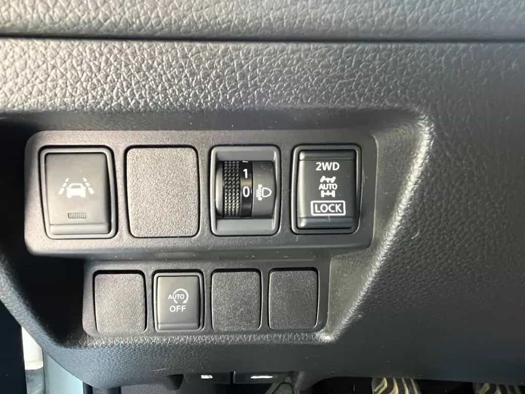 Nissan Qashqai 1.6dCi 4x4 zu verkaufen. 12/2017-photo-2