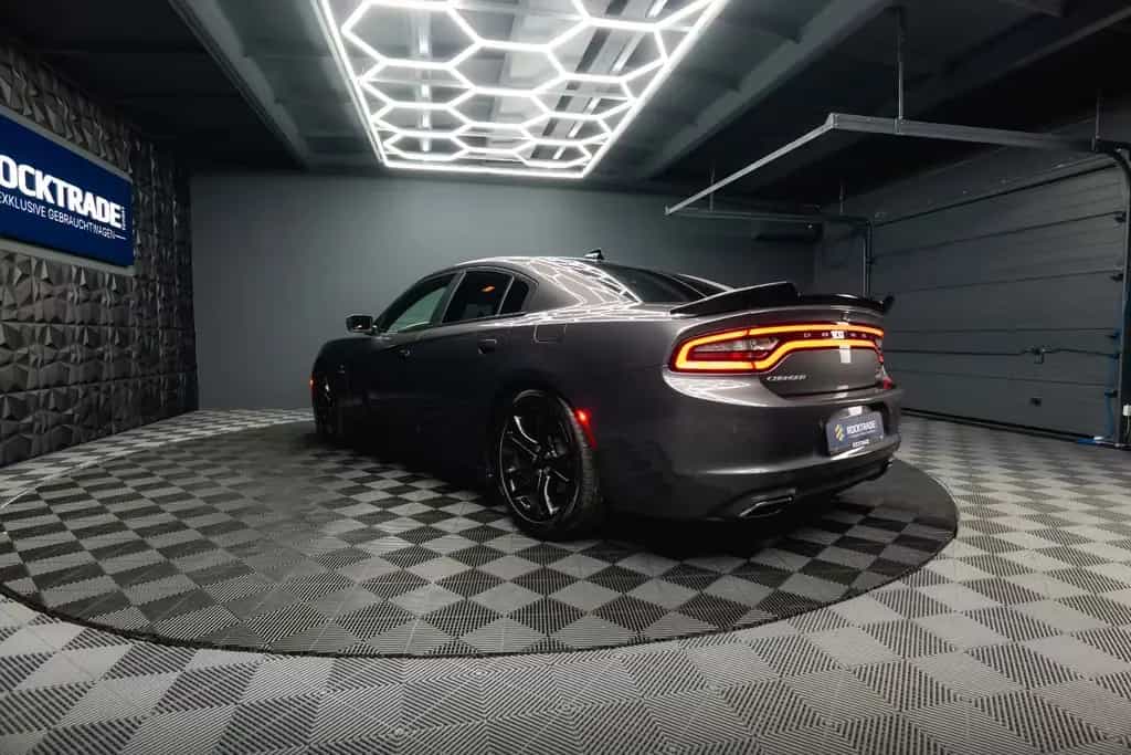 Dodge Charger 5.7 V8 HEMI R/T+ Full Options *ACC*LED* 07/2015-photo-17