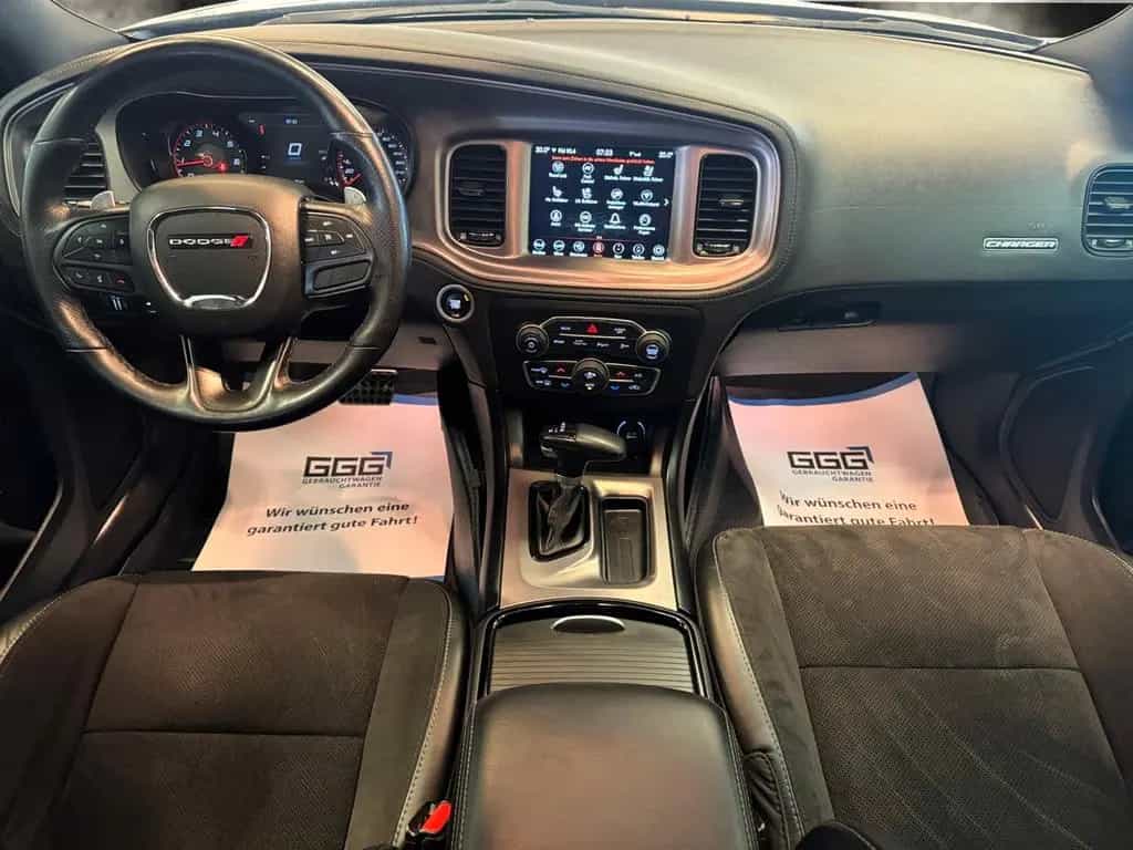 Dodge Charger 3.6 GT Super Track Pack / Keyless / 20" 02/2023-photo-10