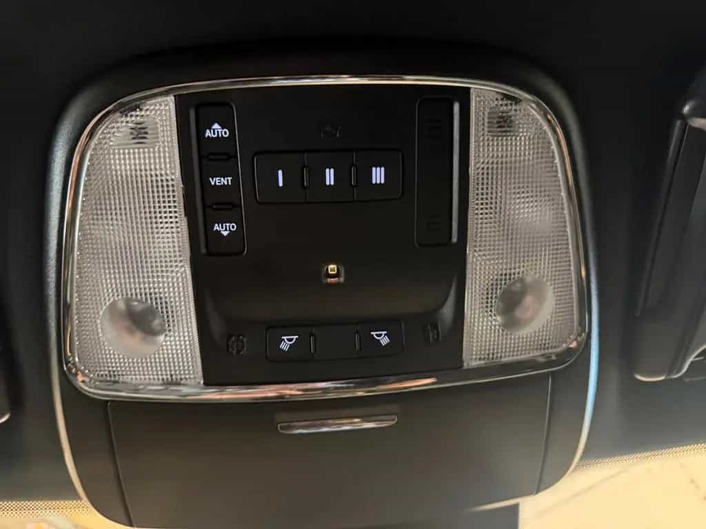 Dodge Charger 3.6 GT Super Track Pack / Keyless / 20" 02/2023-photo-22