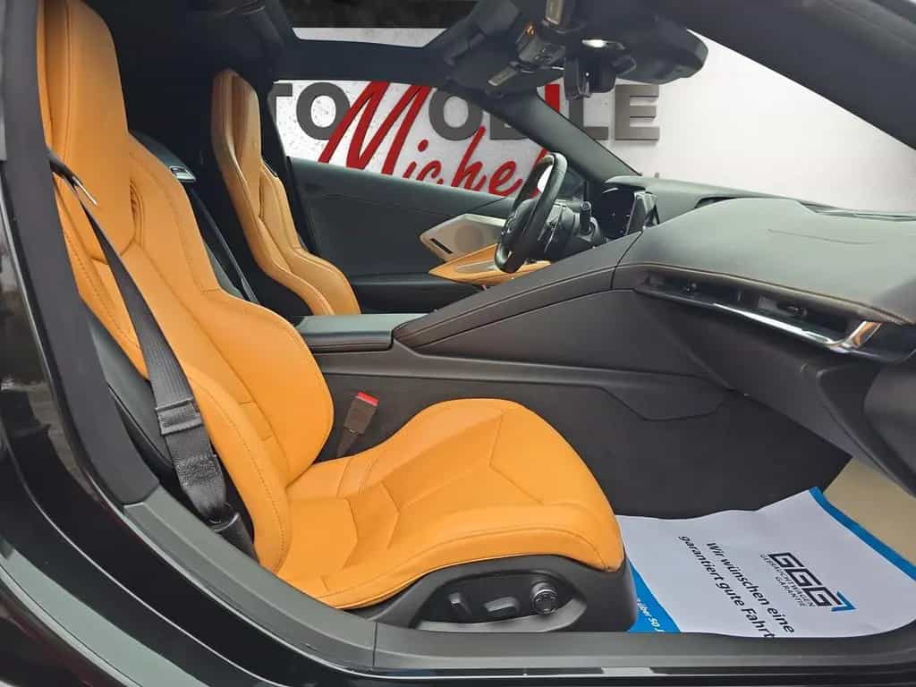 Corvette C8 Stingray Coupe 2LT Targa / Forgiato/ HUD 07/2020-photo-17