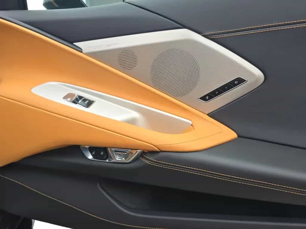 Corvette C8 Stingray Coupe 2LT Targa / Forgiato/ HUD 07/2020-photo-25
