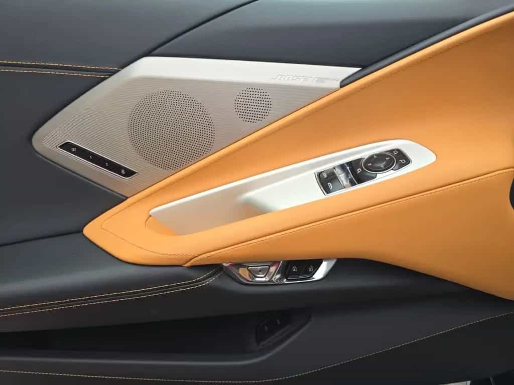 Corvette C8 Stingray Coupe 2LT Targa / Forgiato/ HUD 07/2020-photo-26