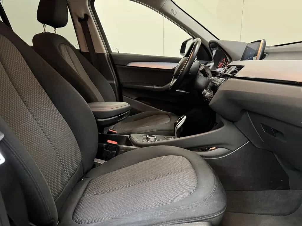 BMW X1 sDrive 18i Benzine Autom. - Airco - Topstaat! 09/2017-photo-1