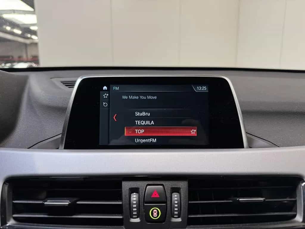 BMW X1 sDrive 18i Benzine Autom. - Airco - Topstaat! 09/2017-photo-13