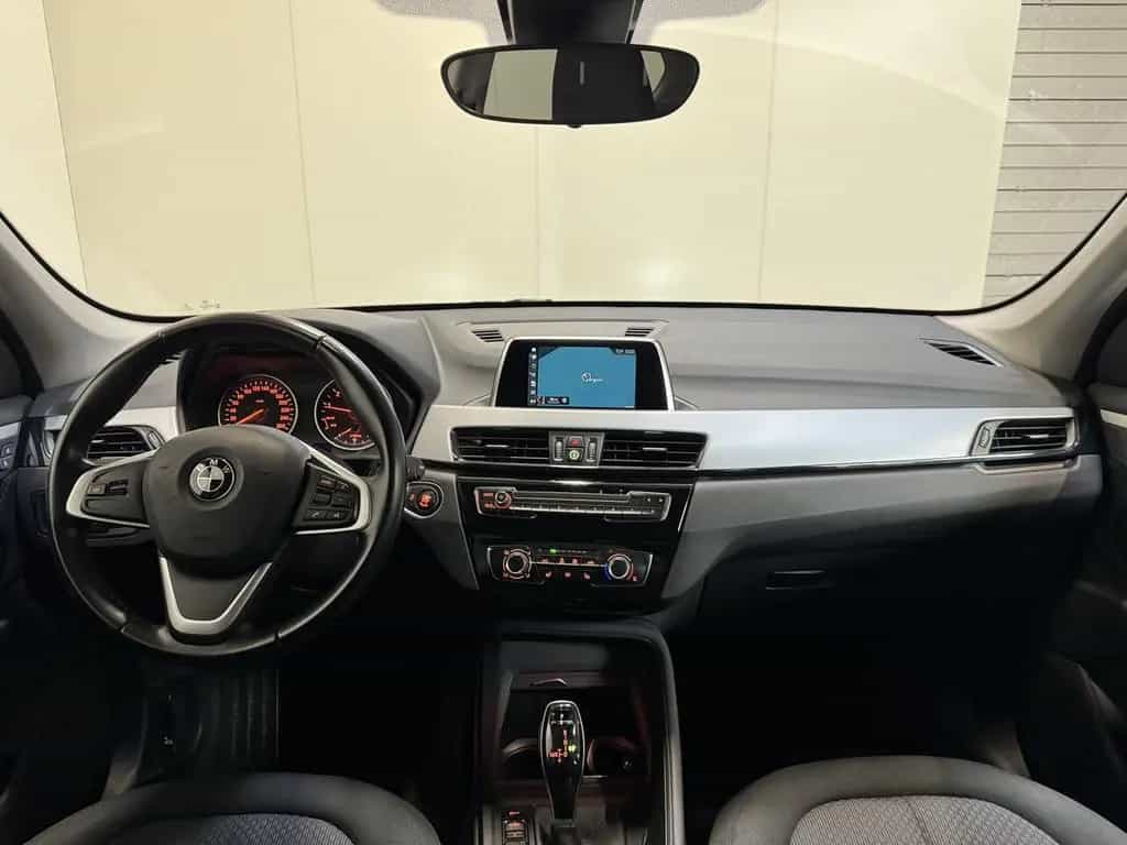 BMW X1 sDrive 18i Benzine Autom. - Airco - Topstaat! 09/2017-photo-9