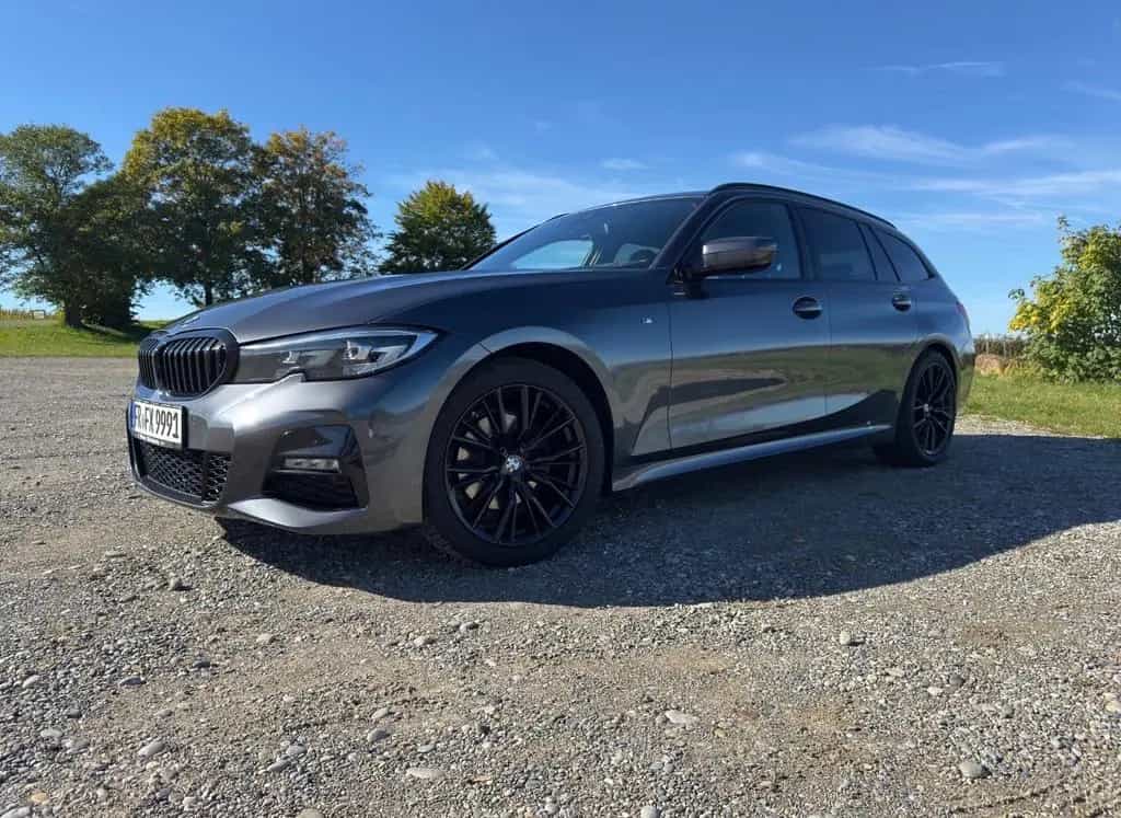 BMW 3 Series 320d Touring M Sport Automatik M Sport 04/2020-photo-0
