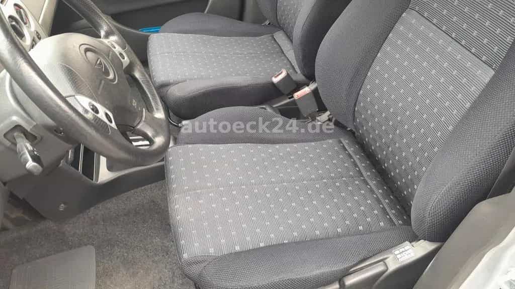 Daihatsu Sirion 1.3 Top S, 1. Hand, TÜV neu, Autom. 10/2003-photo-10