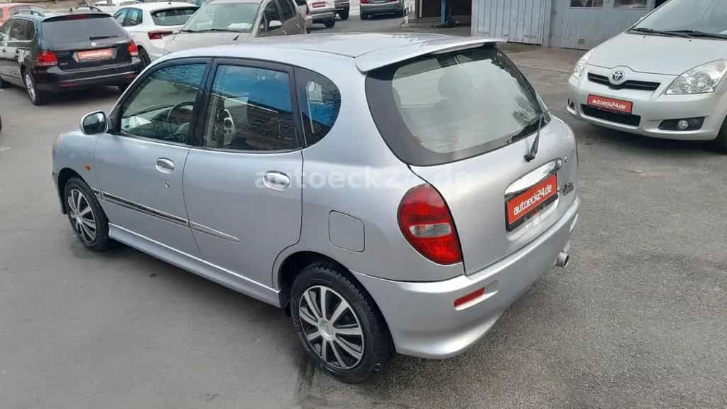 Daihatsu Sirion 1.3 Top S, 1. Hand, TÜV neu, Autom. 10/2003-photo-4