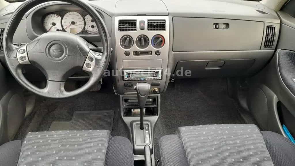 Daihatsu Sirion 1.3 Top S, 1. Hand, TÜV neu, Autom. 10/2003-photo-9