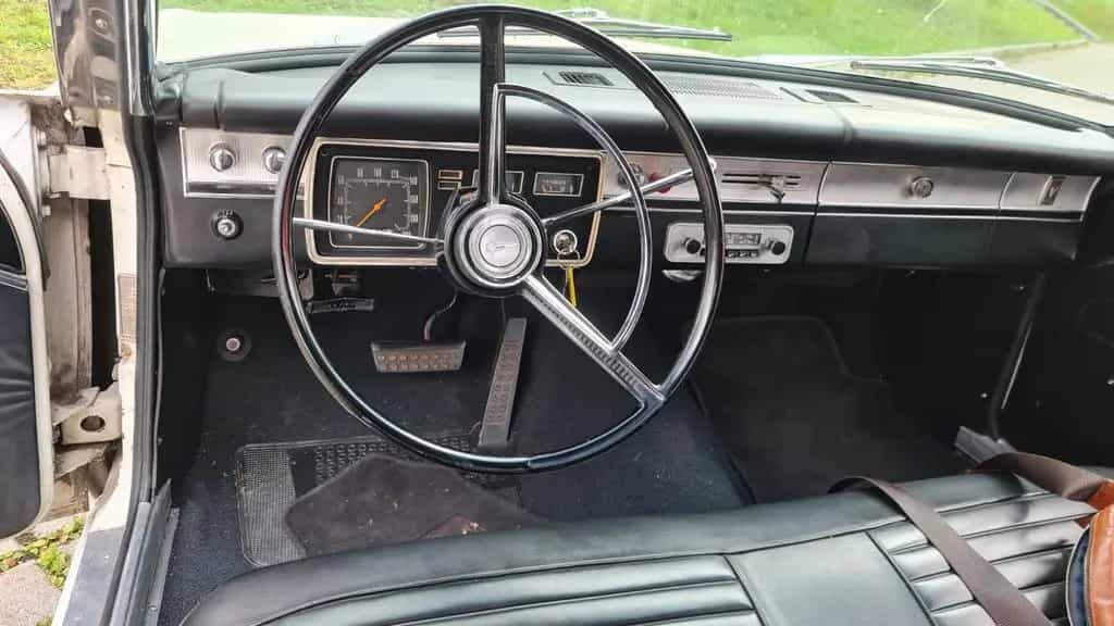 Plymouth Valiant Signet 200 Cabrio Montage Schinznach 07/1966-photo-4