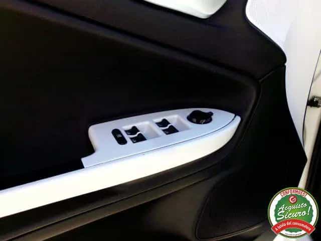 Alfa Romeo Giulietta ROMEO Giulietta 1.6 JTDm-2 105 CV Distincti 04/2015-photo-13