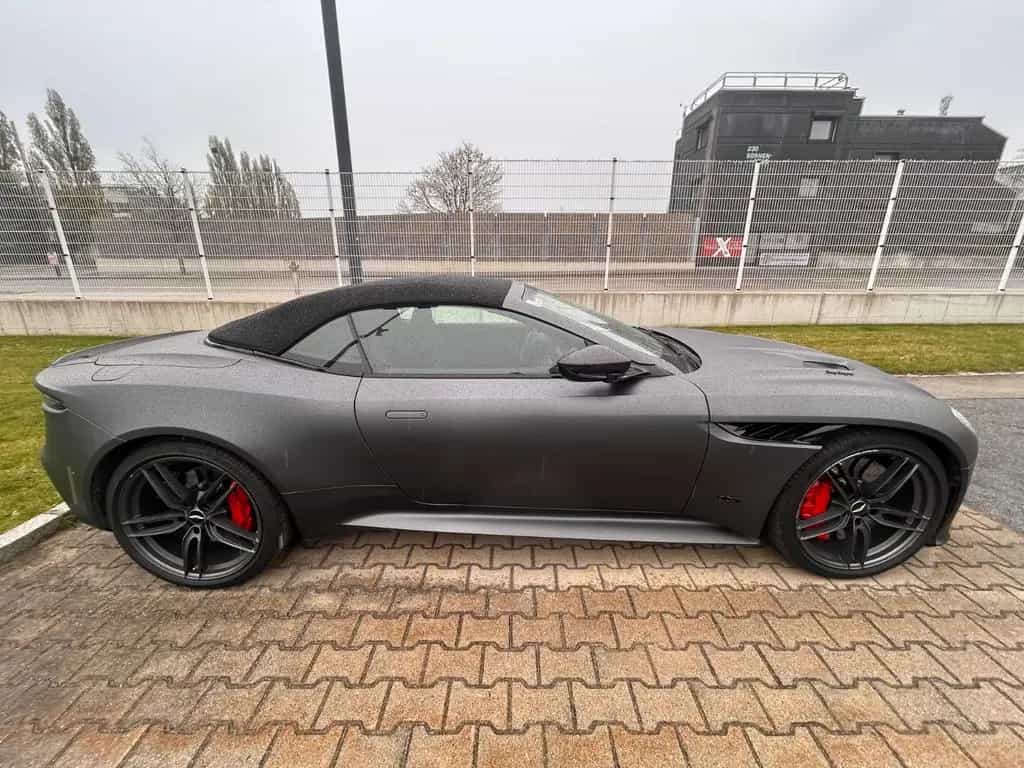 Aston Martin DBS 5.2 V12 Volante Leder Navi LED 1 Hand 11/2020-photo-1