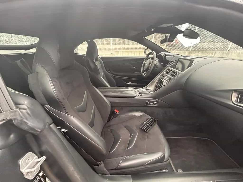 Aston Martin DBS 5.2 V12 Volante Leder Navi LED 1 Hand 11/2020-photo-15