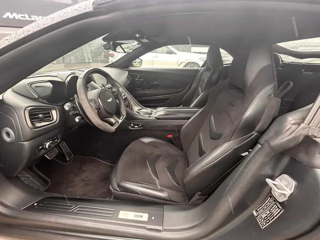 Aston Martin DBS 5.2 V12 Volante Leder Navi LED 1 Hand 11/2020-photo-4