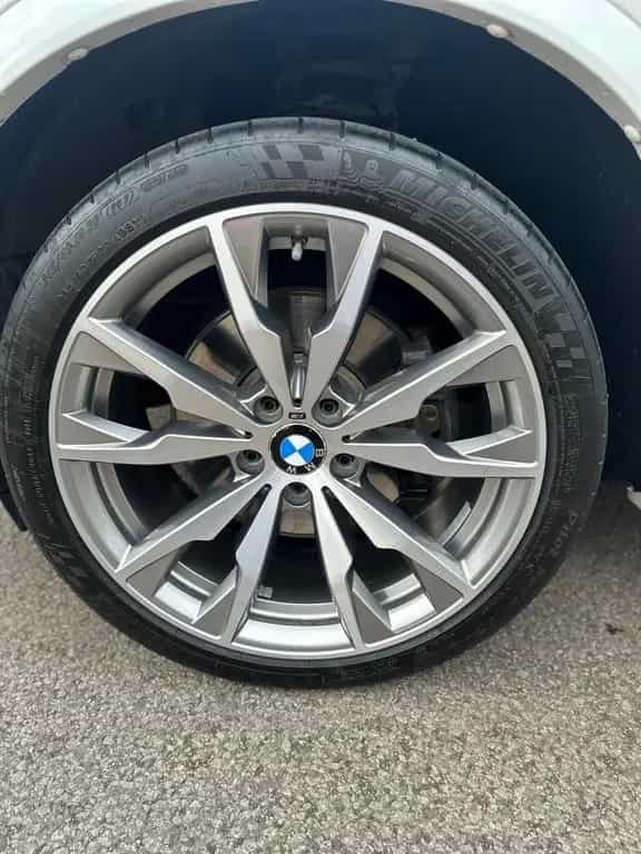 BMW X4 M40 M40i - 07/2017-photo-6