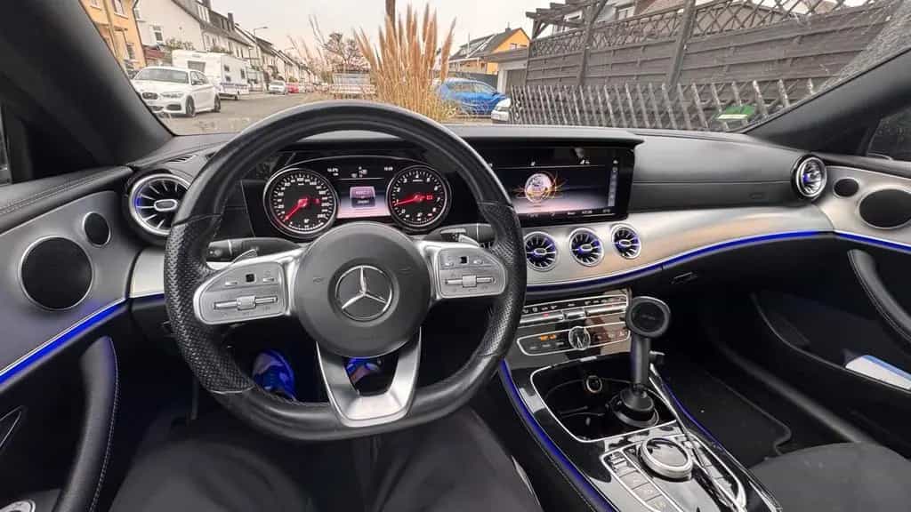 Mercedes-Benz E-Class Benz E Coupe 200 04/2019-photo-10
