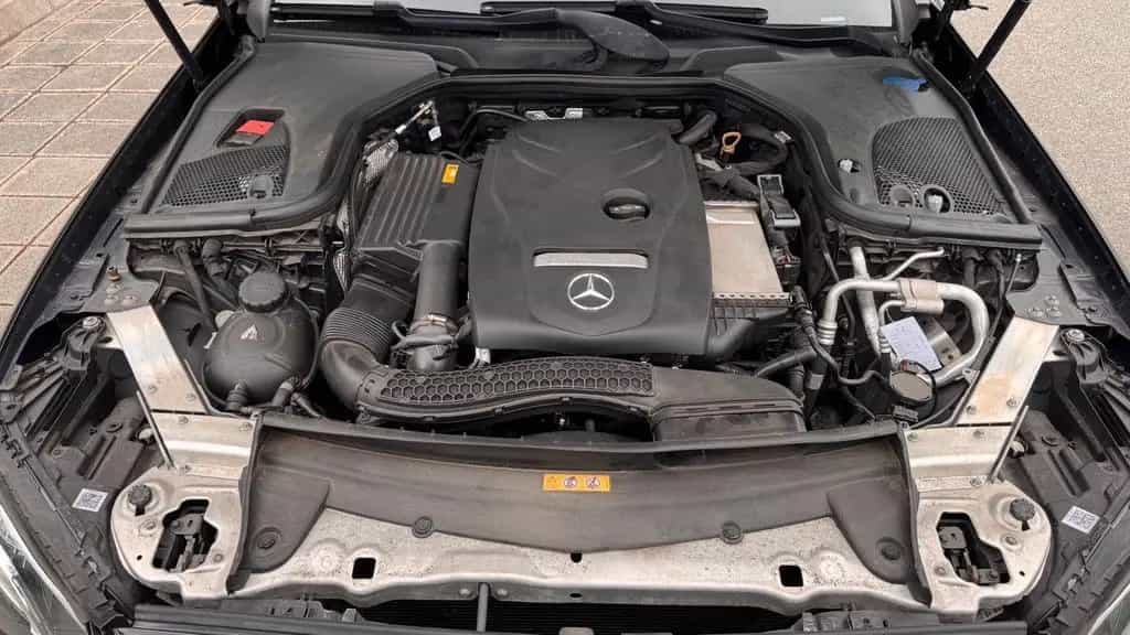 Mercedes-Benz E-Class Benz E Coupe 200 04/2019-photo-13