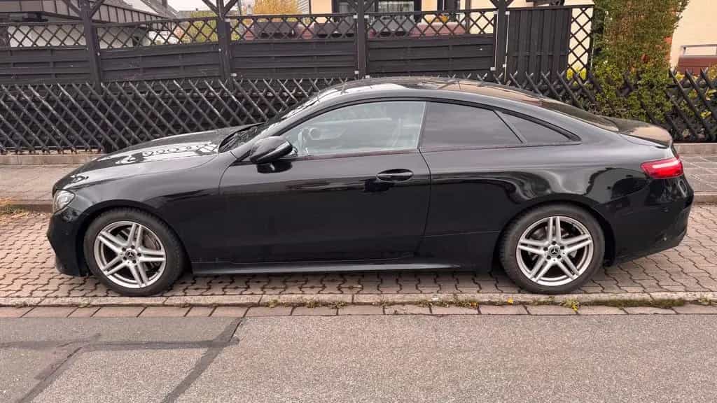 Mercedes-Benz E-Class Benz E Coupe 200 04/2019-photo-6