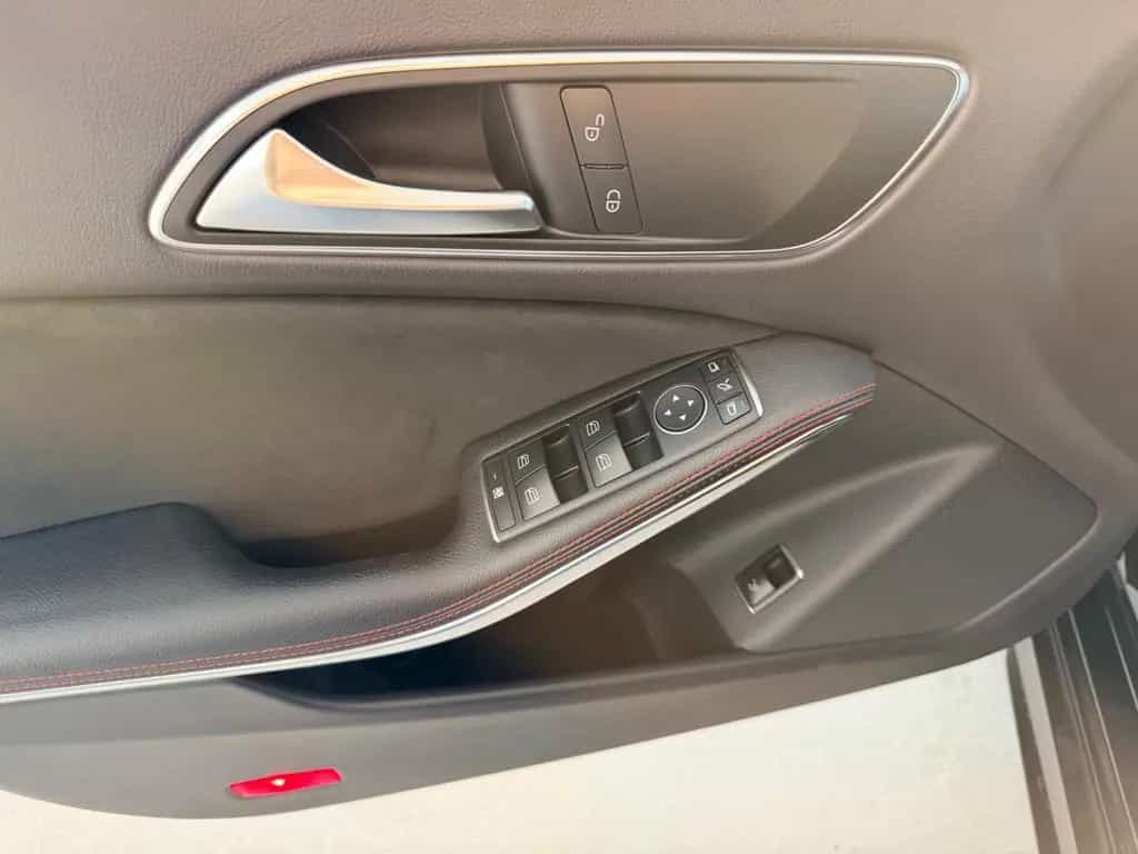 Mercedes-Benz CLA 200 Amg Line*Harman&Kardon*Facelift*Navi* 09/2016-photo-14