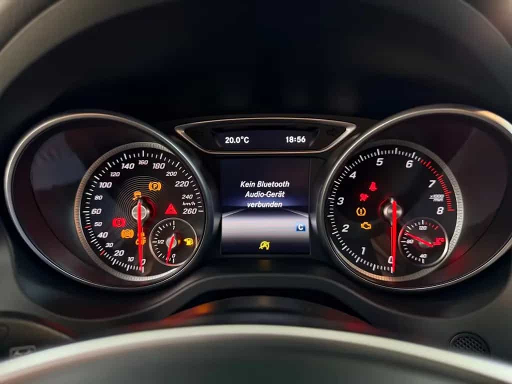 Mercedes-Benz CLA 200 Amg Line*Harman&Kardon*Facelift*Navi* 09/2016-photo-20