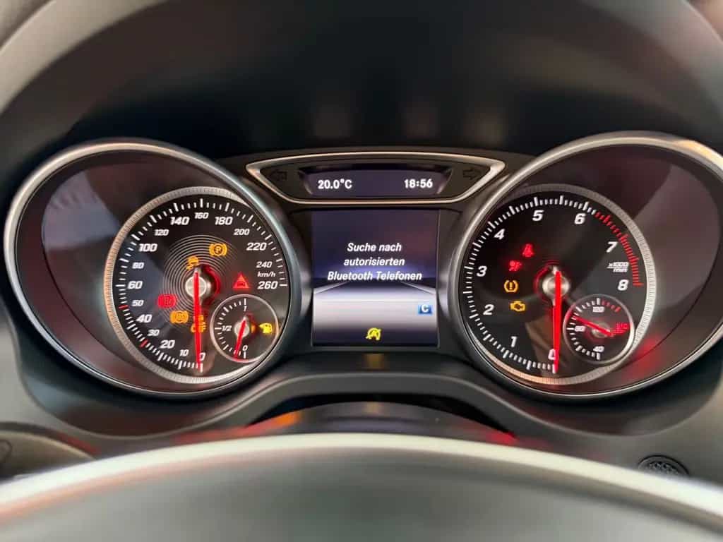 Mercedes-Benz CLA 200 Amg Line*Harman&Kardon*Facelift*Navi* 09/2016-photo-21